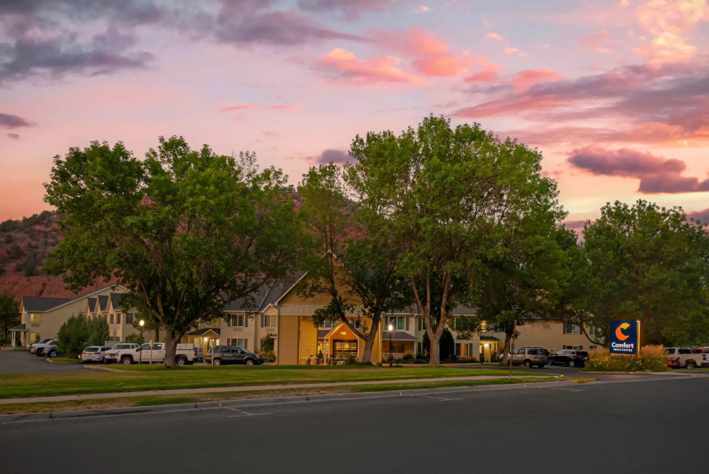 Comfort Inn & Suites Carbondale on the Roaring Fork