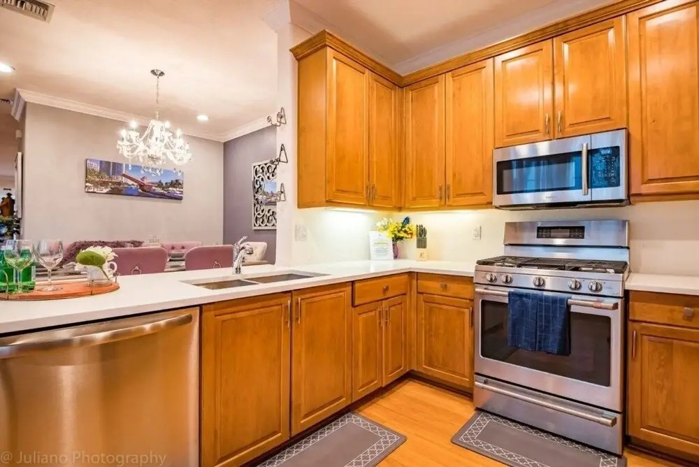 Las Olas Maison De Ville 3 Bedroom Townhouse by Redawning