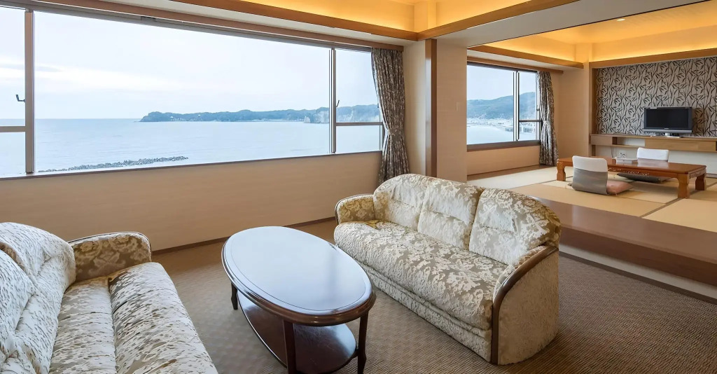 Mikazuki Sea-Park Hotel Katsuura