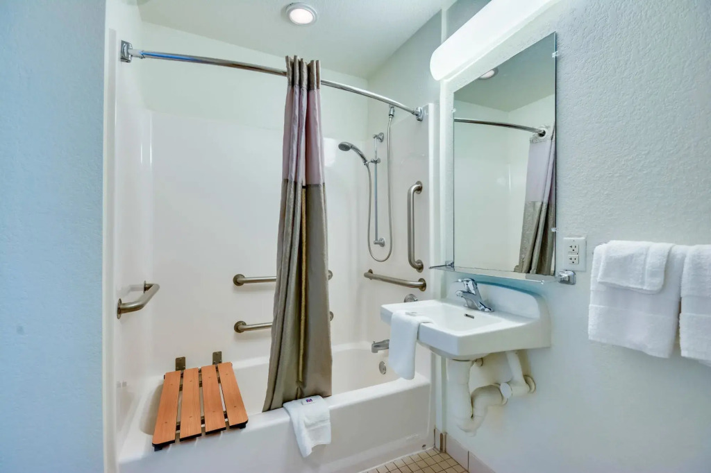 Motel 6-Biloxi, MS - Beach