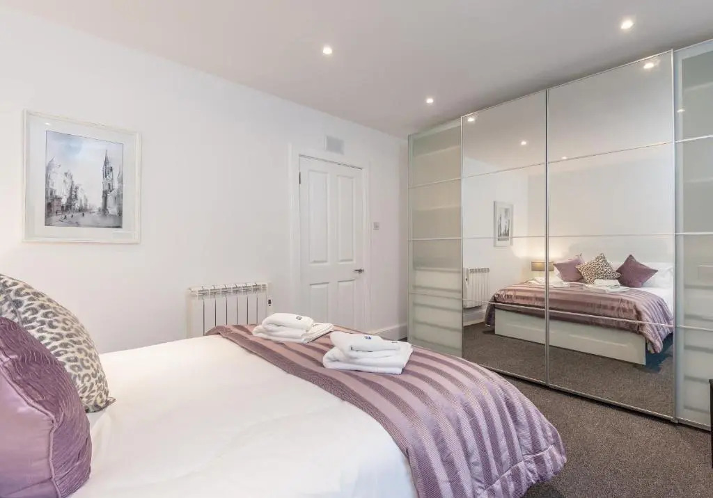 Castle Suite 1 Old Town