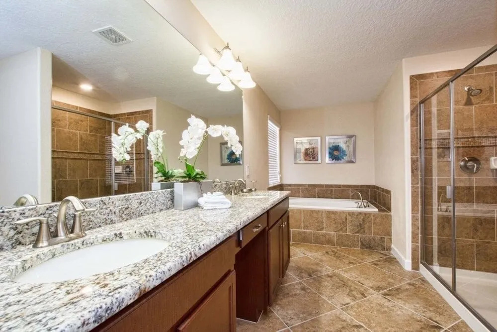 Paradise Palms-6 Bedrooms Home w/pool-3512PP