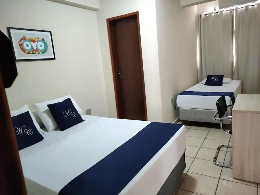 Cruz Hotel