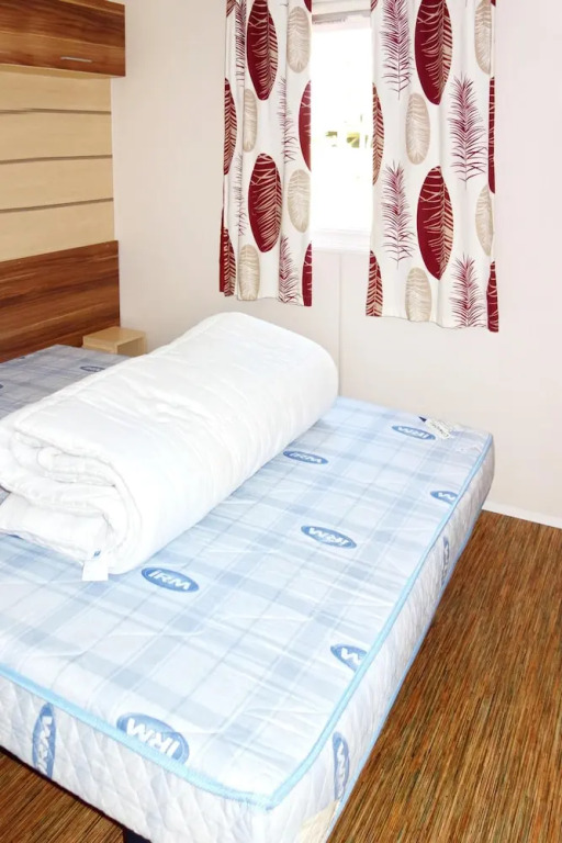 Bungalow With in La Palmyre With Pool Access and Furnished