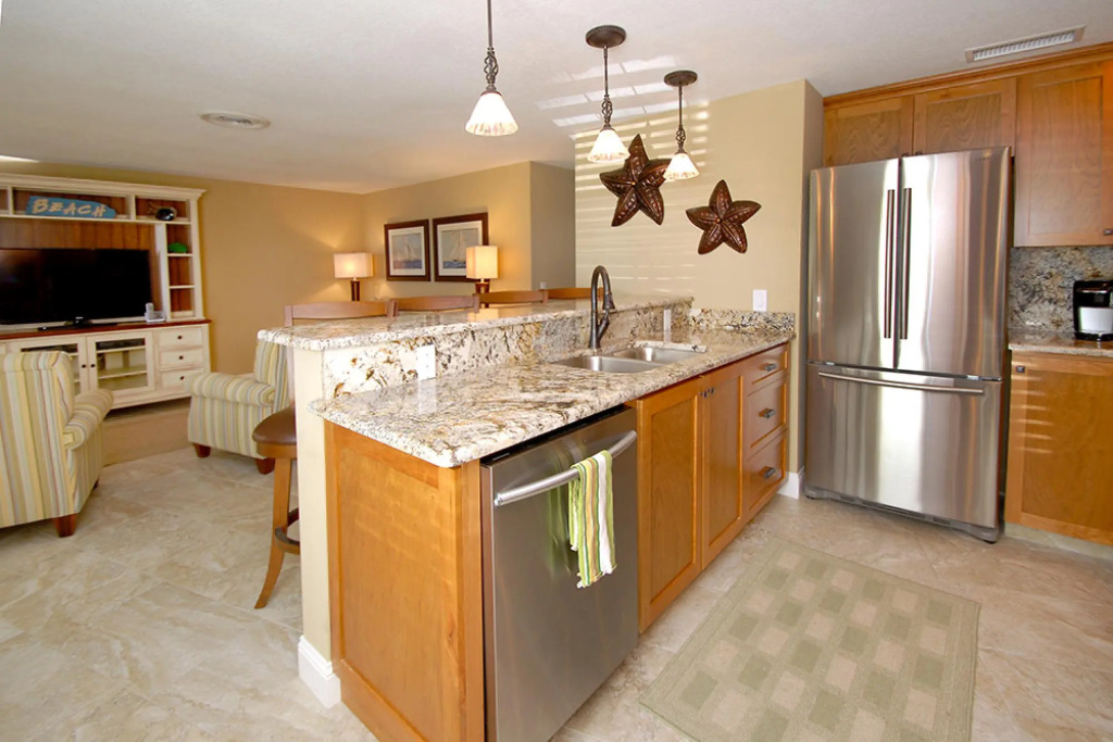 The Anna Maria Island Beach Breeze