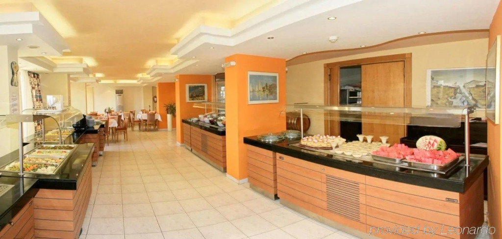 Oceanis Park Hotel