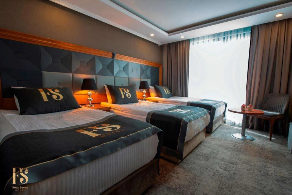 FOUR SEVEN HOTEL