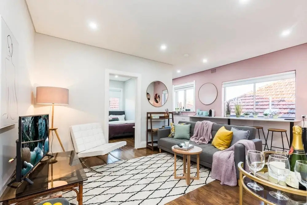 2 Bedroom Apt In Bondi Junction With Parking