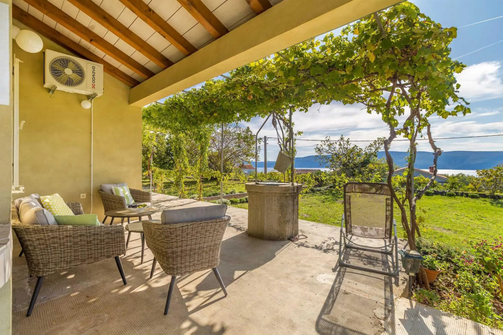 Holiday house TRSJA 11201