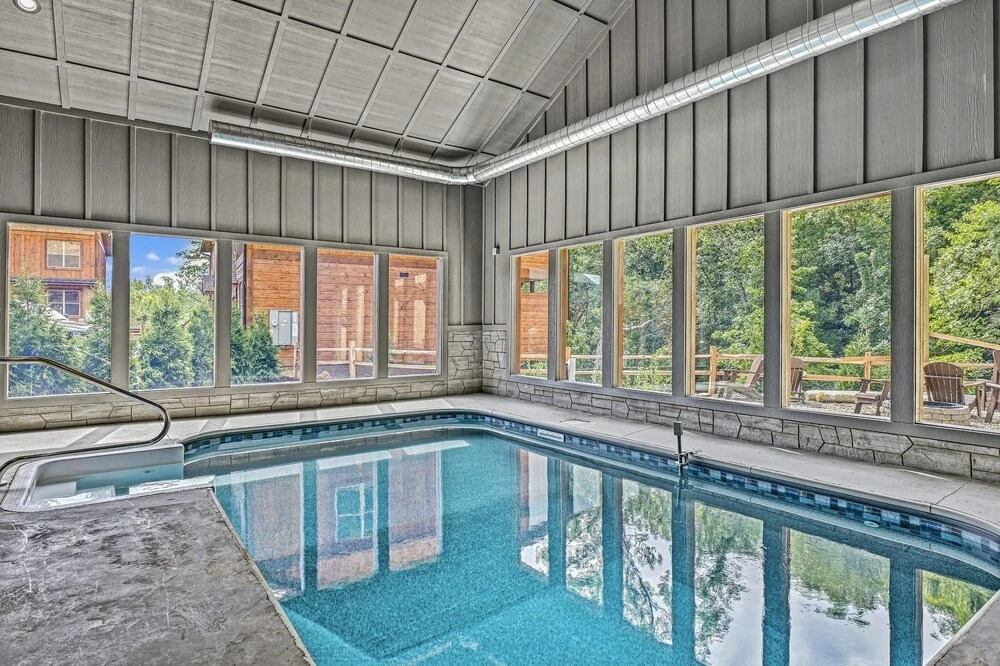 Splashin Around 4 Bedroom Home by Redawning