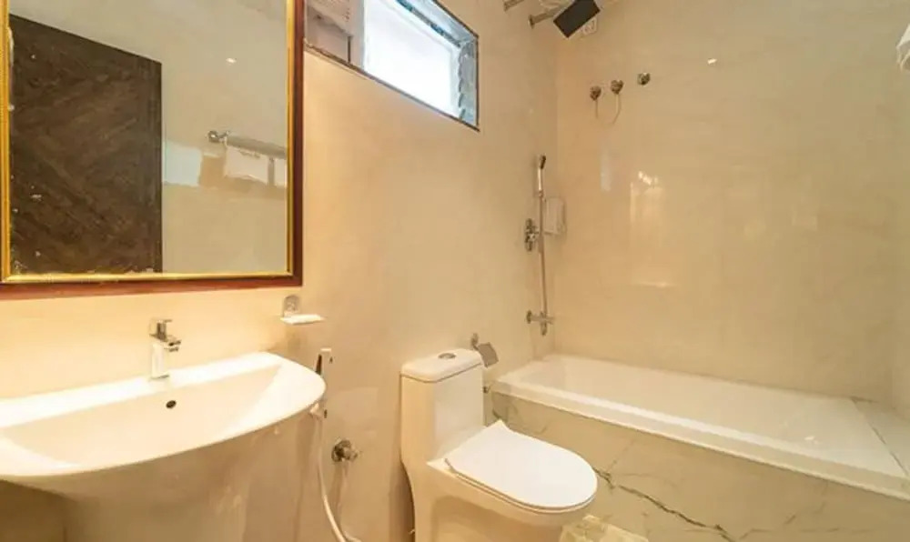 FabHotel Prime Seasons Suites HBR
