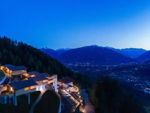 Mountain Village Hasenegg