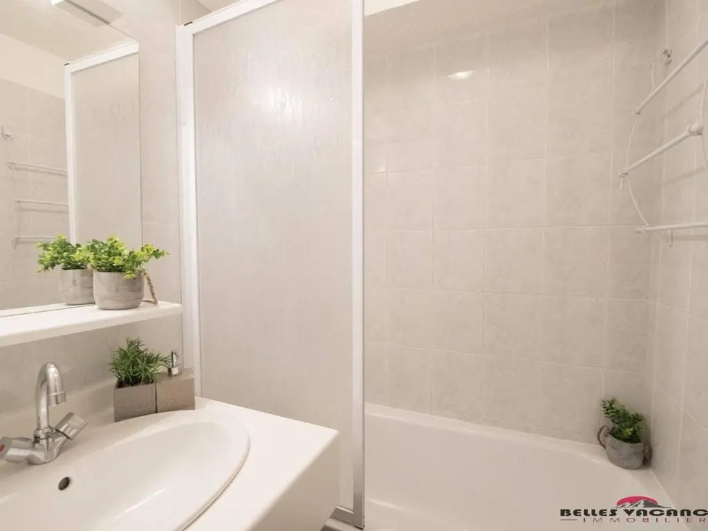 Appartement Saint-Lary-Soulan, 2 pièces, 6 personnes - FR-1-296-156