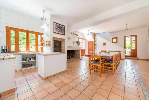Finca Es Rafalot de Dalt by Mallorca House Rent