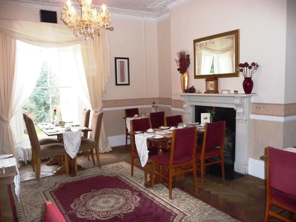 Hilbury Court Hotel