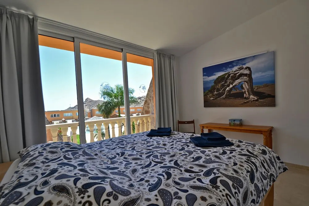 PS Apartment