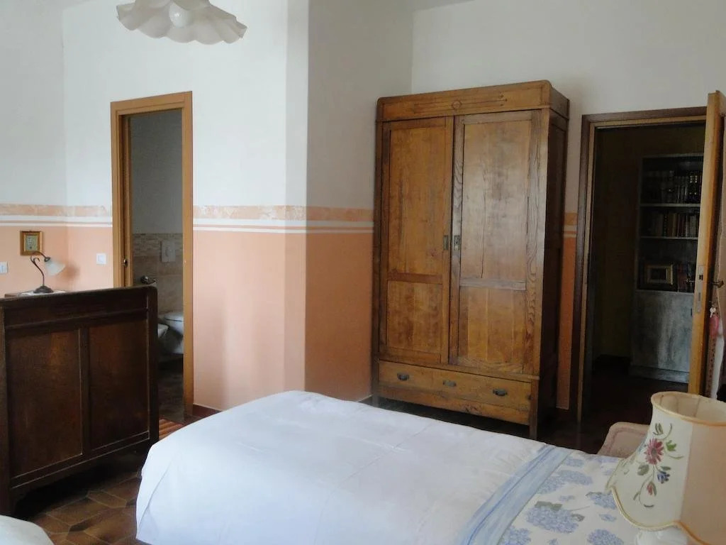 B&B Caslett