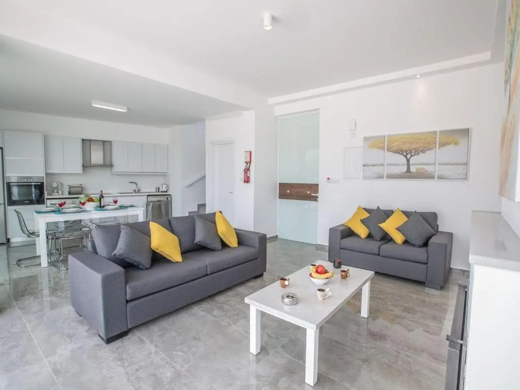 Villa Olive Bronze, Luxurious 2Bdr With Pool, Close To Protaras Strip And Beach
