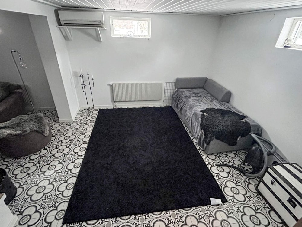 5 Star Holiday Home in Navekvarn