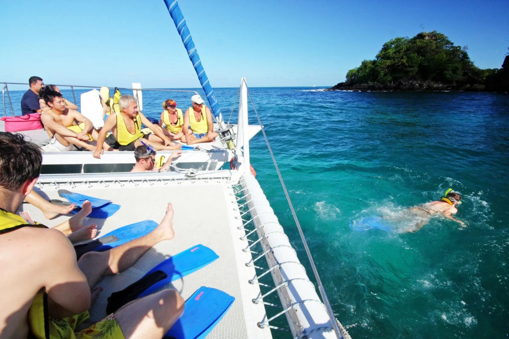 Le Phare Bleu Marina Resort