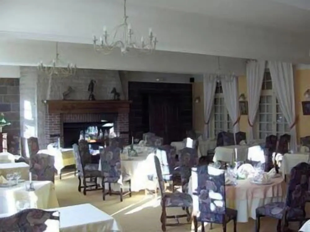 Logis hôtel & Restaurant - Auberge de la Forêt