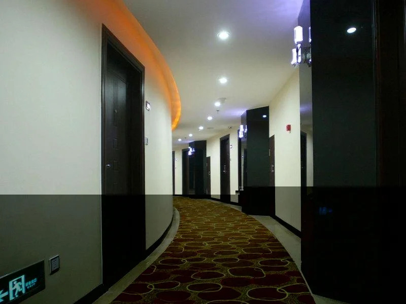 Hua Fei Hotel