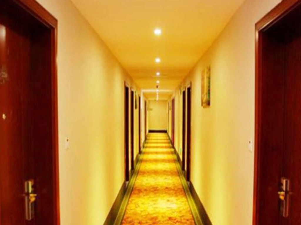 GreenTree Inn Shangrao Yushan County Boshi Avenue Hotel