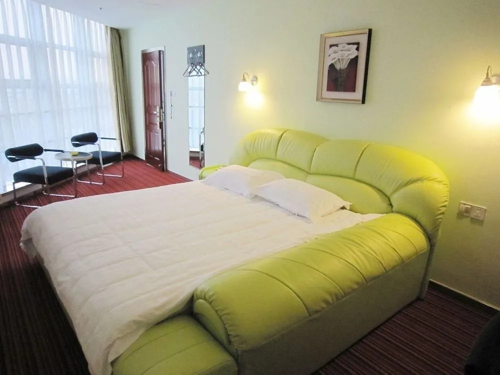 Motel 168 Xiangjiang Road - Qingdao