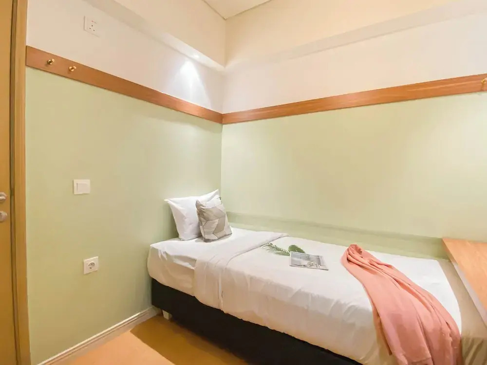 Homey And Comfort Living 2Br At Meikarta Apartment