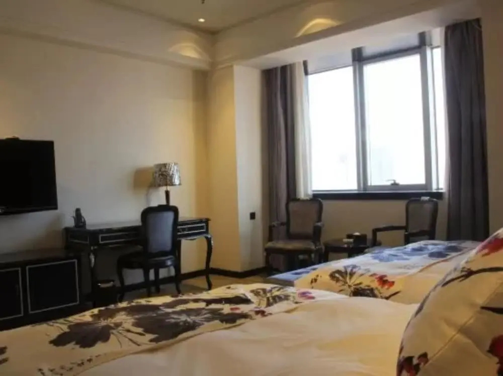 Chu Tian Yin Xing Hotel
