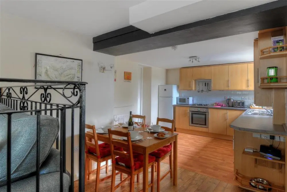 1 New Inn Corner