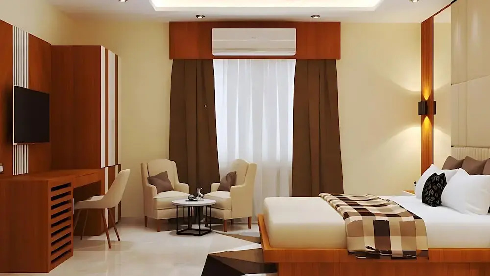 Hotel Priyadarsini