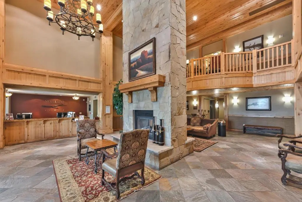 Silverado Lodge One Bedroom plus Loft by Canyons Village Rentals 223B
