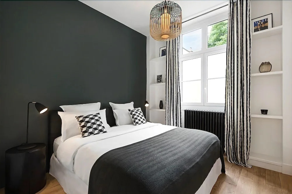 Saint Germain  Bon March Chic Three Bedroom