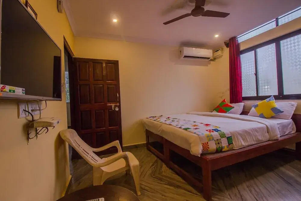 Home Elegant Stay By OYO Rooms
