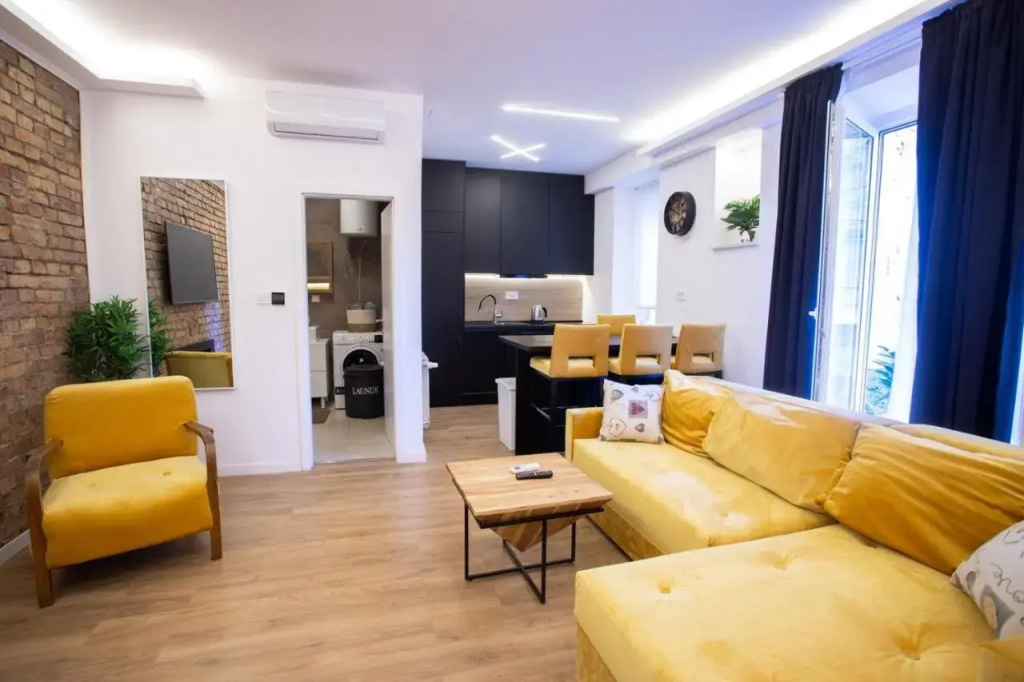 Pago Boutique Suites III