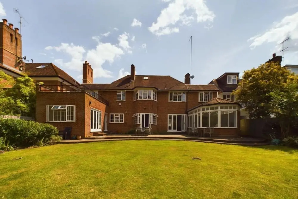 The Richmond Park Hideaway - Cozy 4bdr House With Garden Rooftop Terrace
