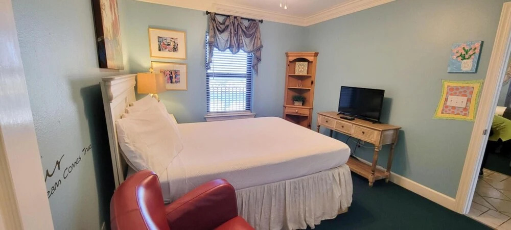 Phoenix X 1410 by Gold Star Vacation Rentals