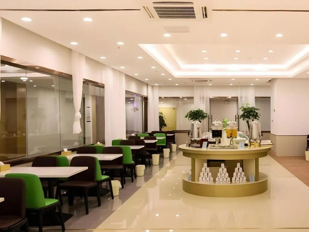GreenTree Inn Huaibei Xiangshan District Guogou Square Hotel