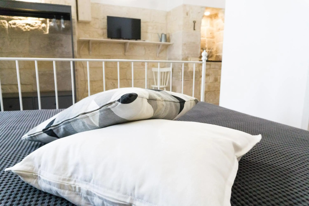 Donato Rooms