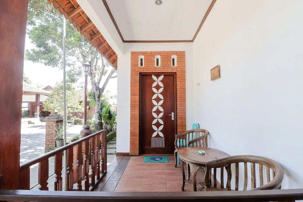 Hotel Ndalem Ayem