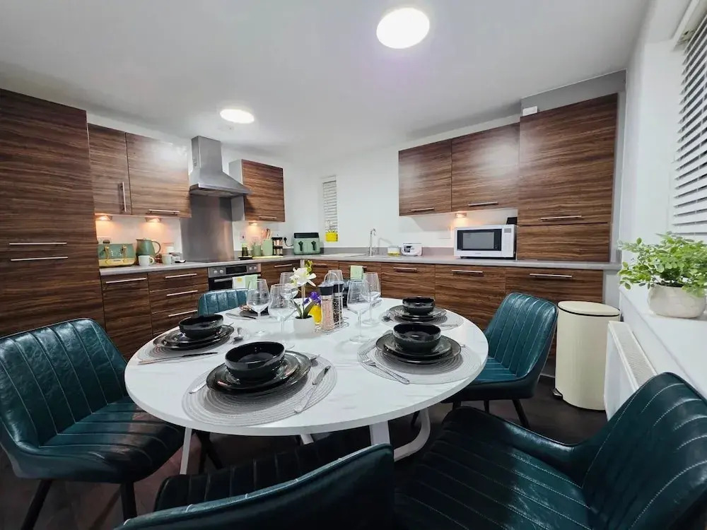 Kensington Bliss - 3 Bedroom House in Colchester