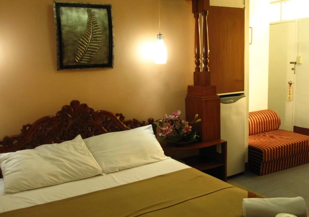 Agustina Apartments