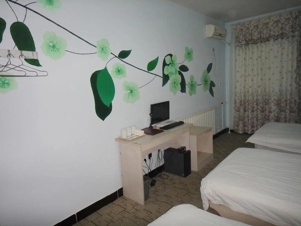Friday Hotel