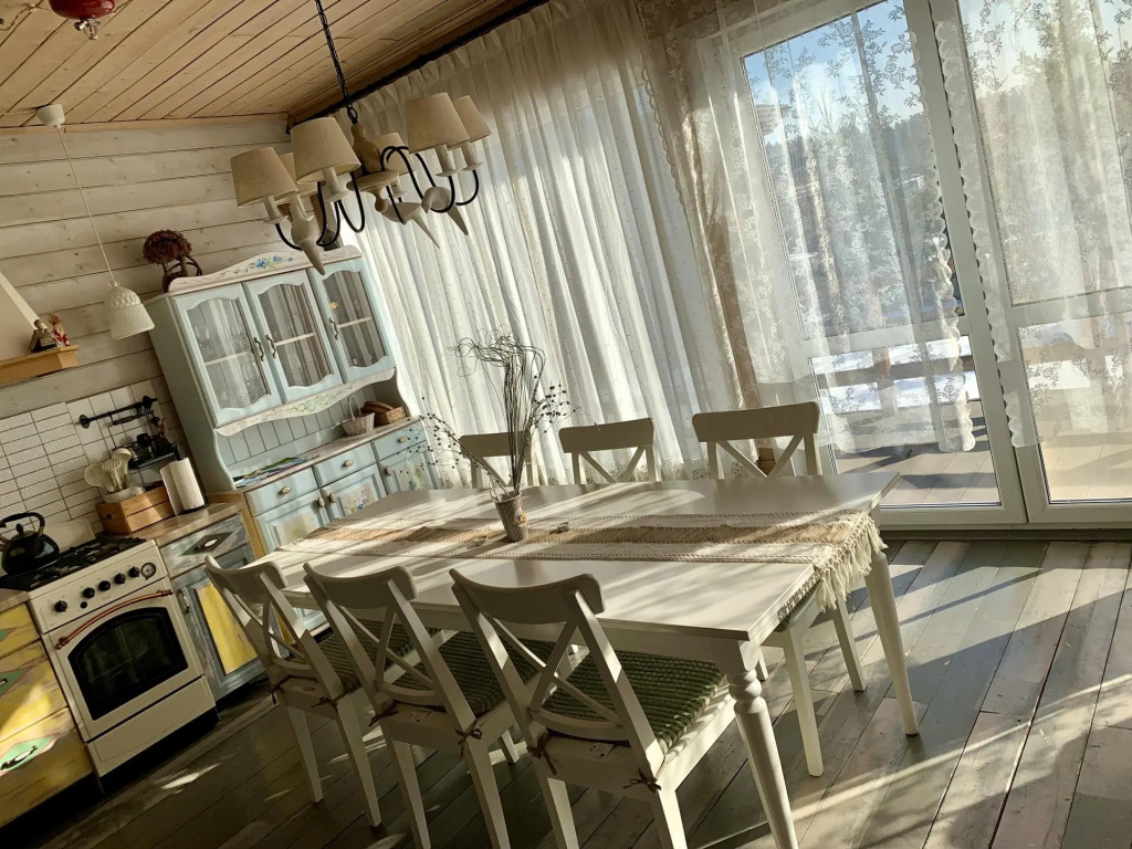 Гостевой комплекс HolidayThree (Холидей Три)