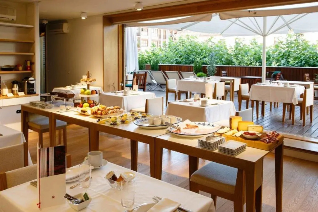 Hotel Echaurren Relais & Châteaux