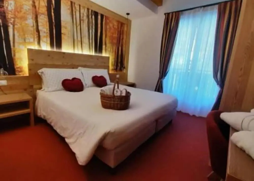 Hotel des Alpes