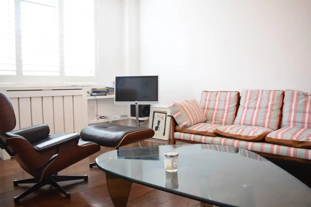 2 Bedroom Apartment Sleeps 4 in Clerkenwell