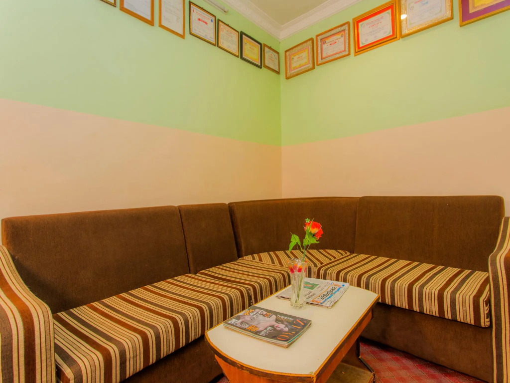 OYO 233 Waling Fulbari Guest House