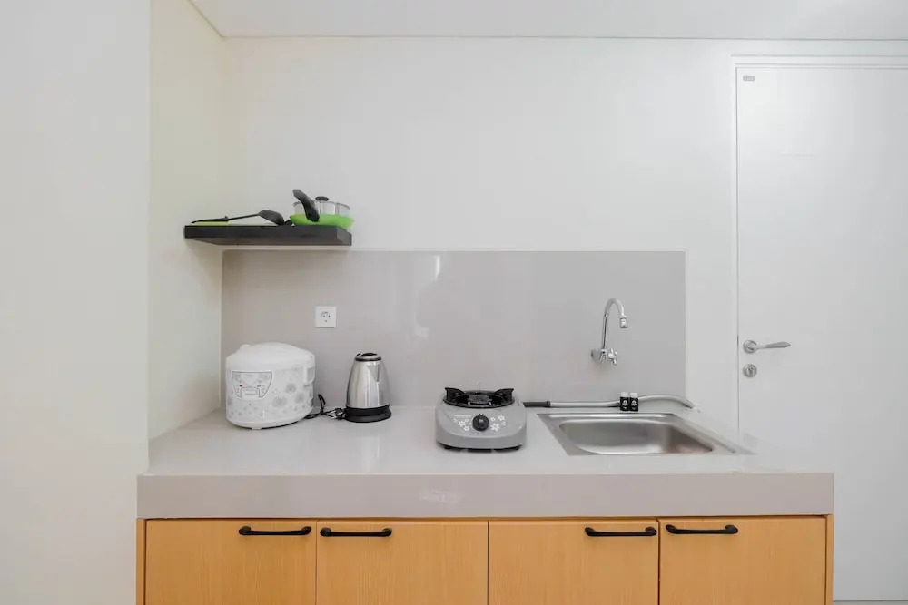 Cozy 2BR Bogorienze Resort Apartment near Nirwana Residence